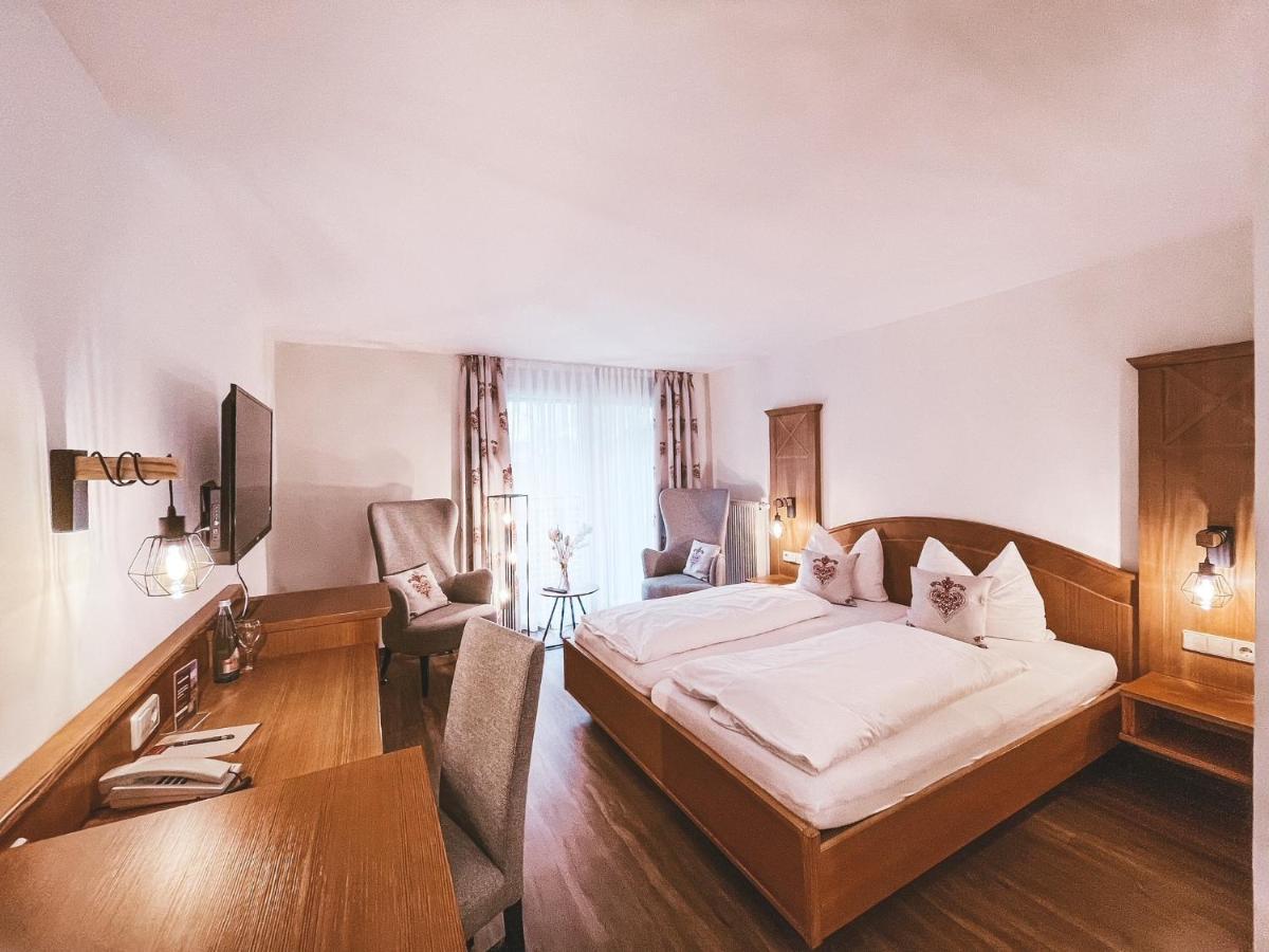 Hotel Badischer Hof Μπίμπεραχ Εξωτερικό φωτογραφία