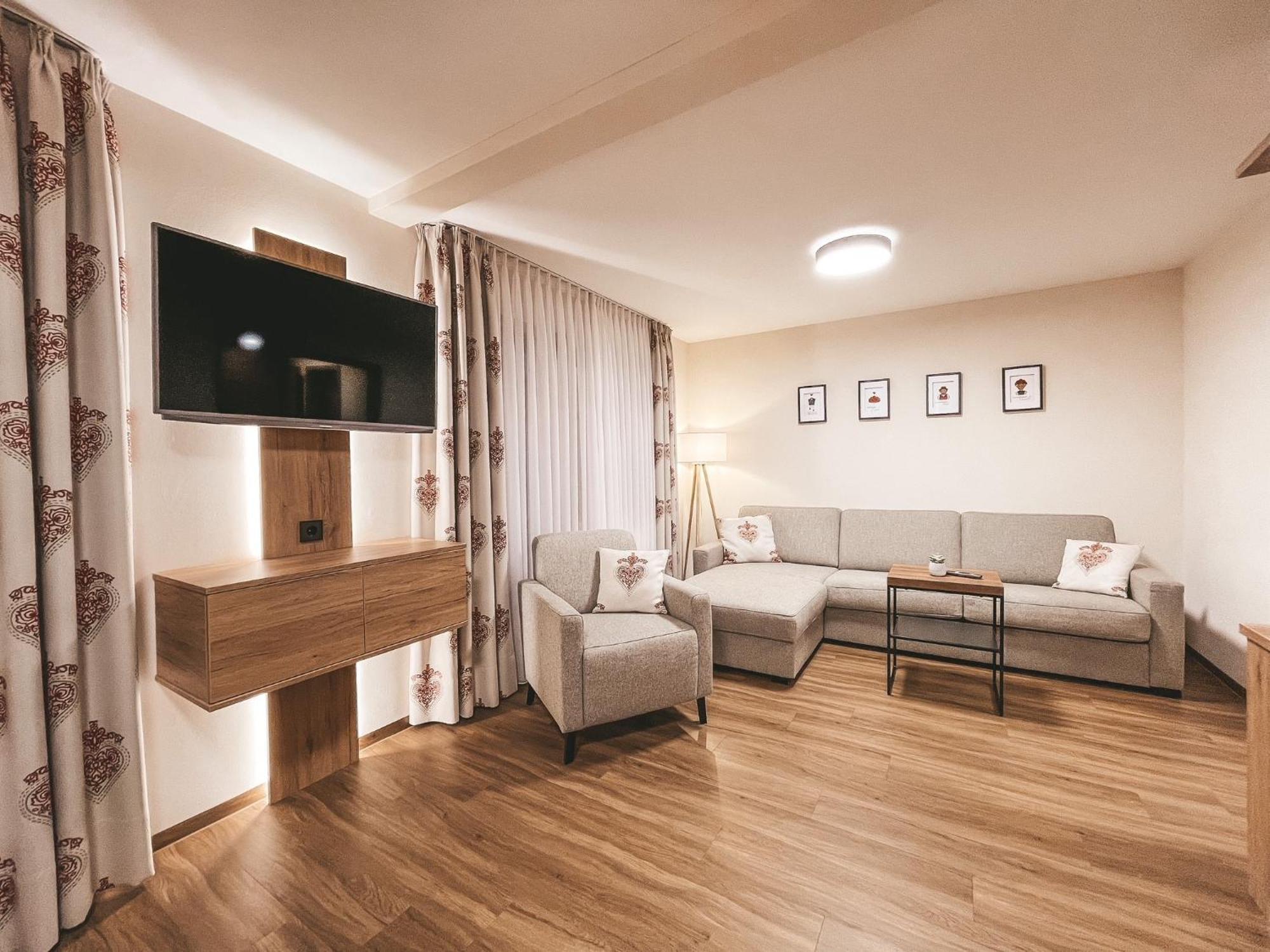Hotel Badischer Hof Μπίμπεραχ Εξωτερικό φωτογραφία